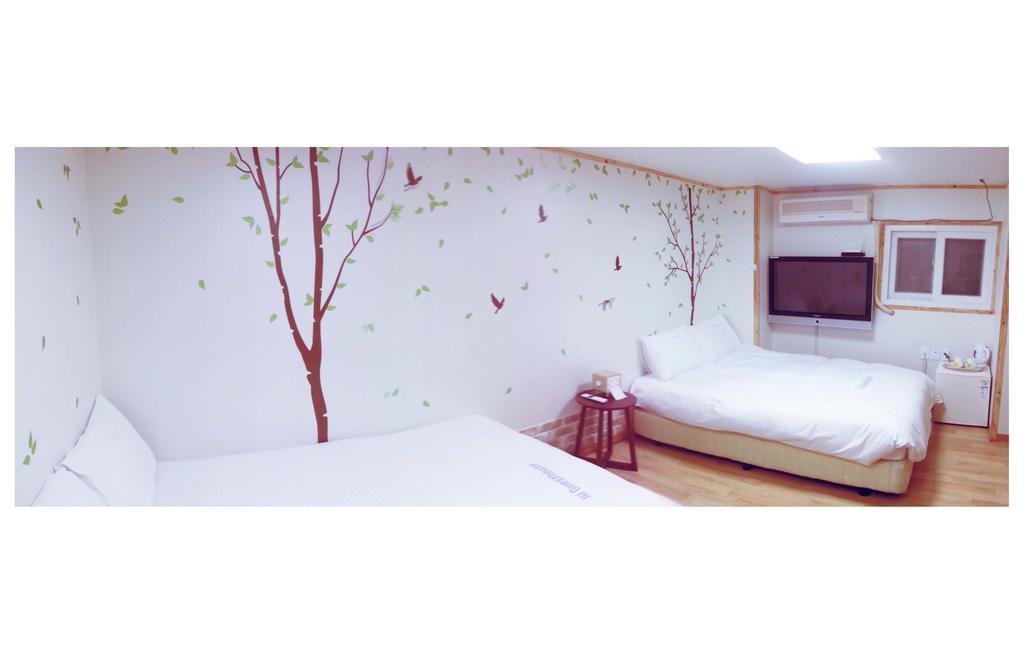 Iu Guest House Myeongdong Seoul Zimmer foto
